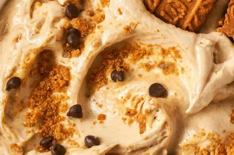 Delicious Biscoff Dip served with fruit and marshmallow fluff